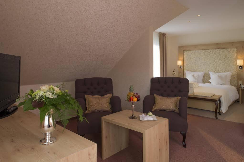 Hotel Hennemann Cobbenrode Bagian luar foto
