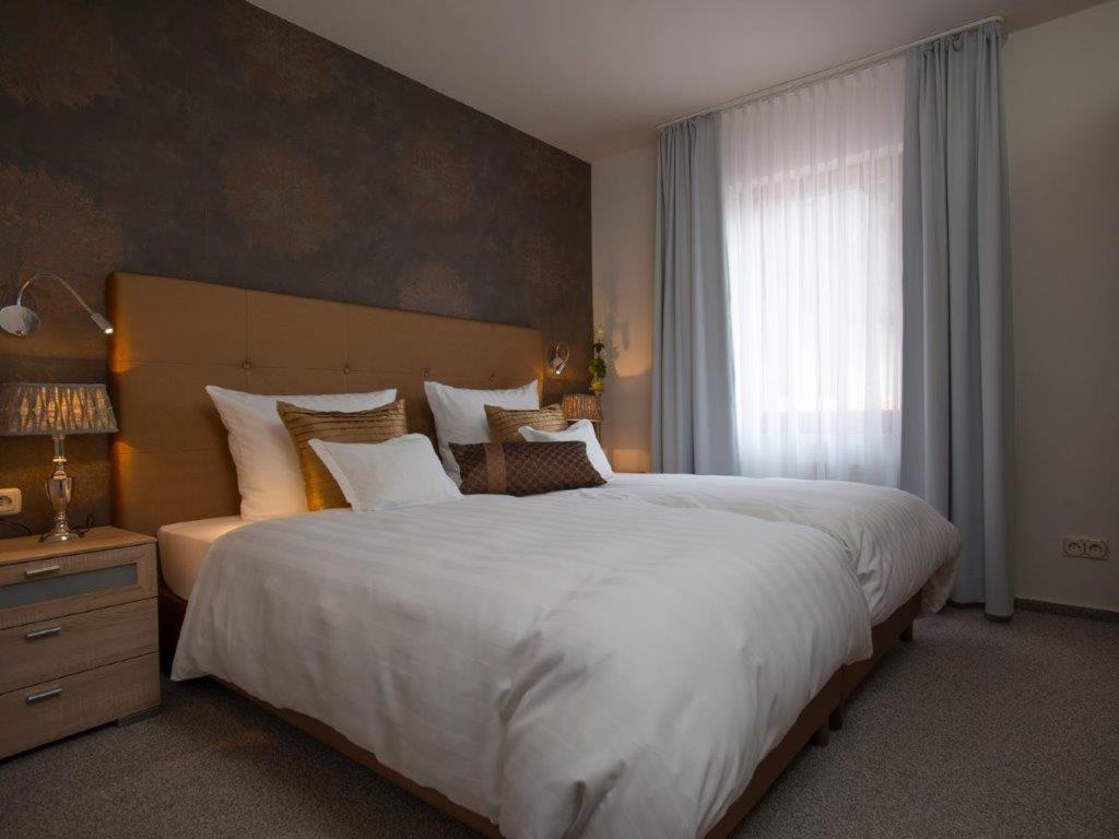 Hotel Hennemann Cobbenrode Bagian luar foto