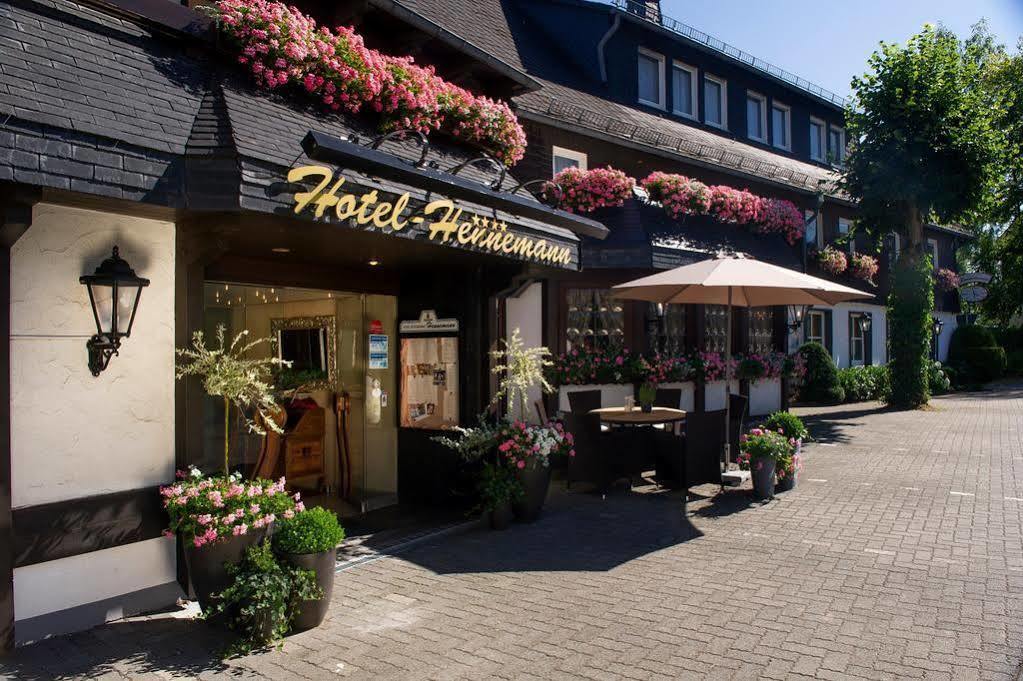 Hotel Hennemann Cobbenrode Bagian luar foto